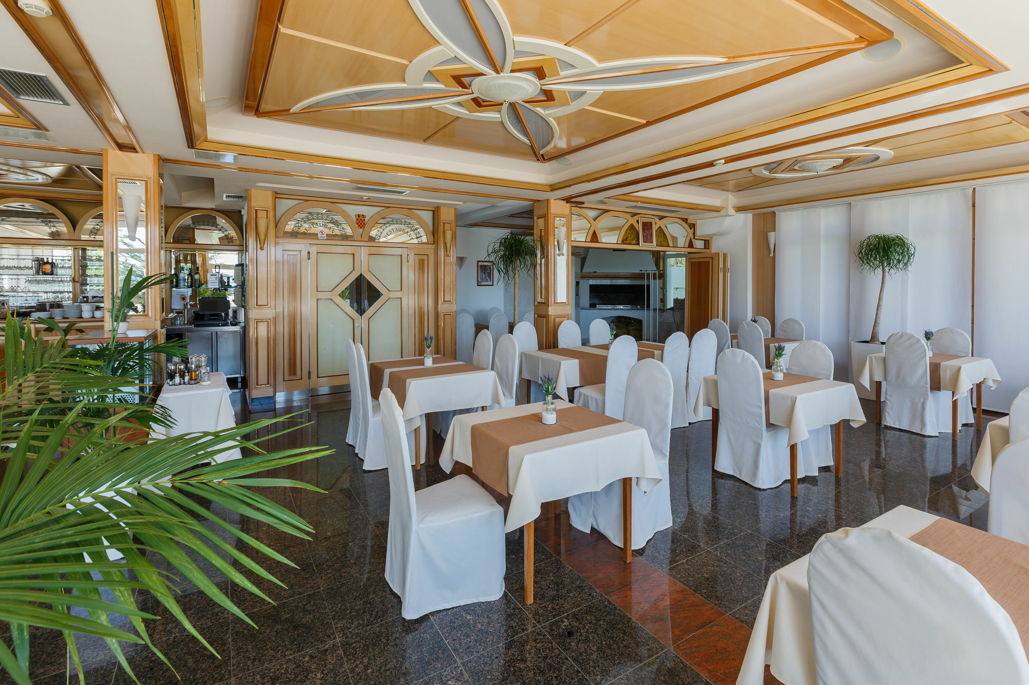 Hotel Villa Zarko Kaštel Stari Extérieur photo
